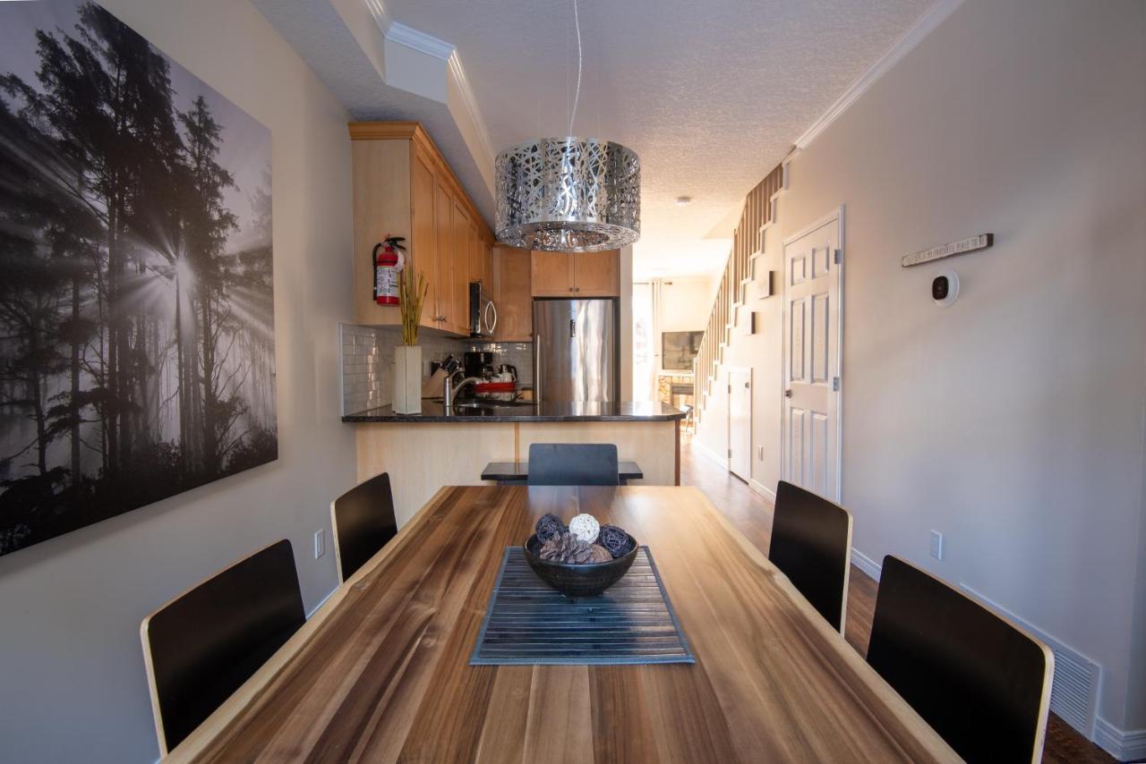 Renovated Chalet At Mystic Springs, Mountain Views, Pets Welcome! Canmore Eksteriør billede